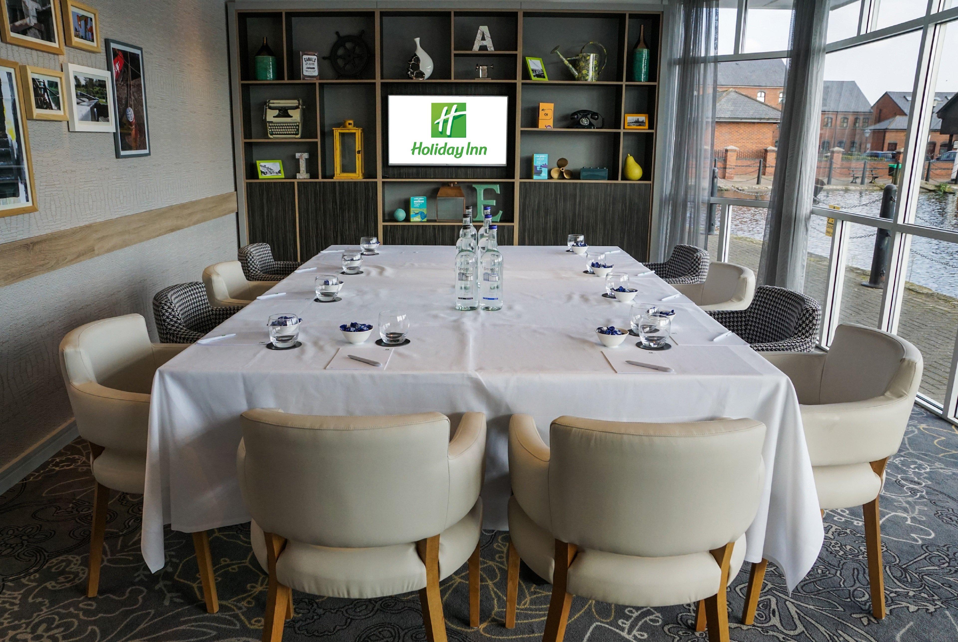Holiday Inn Ellesmere Port/Cheshire Oaks By Ihg Eksteriør billede