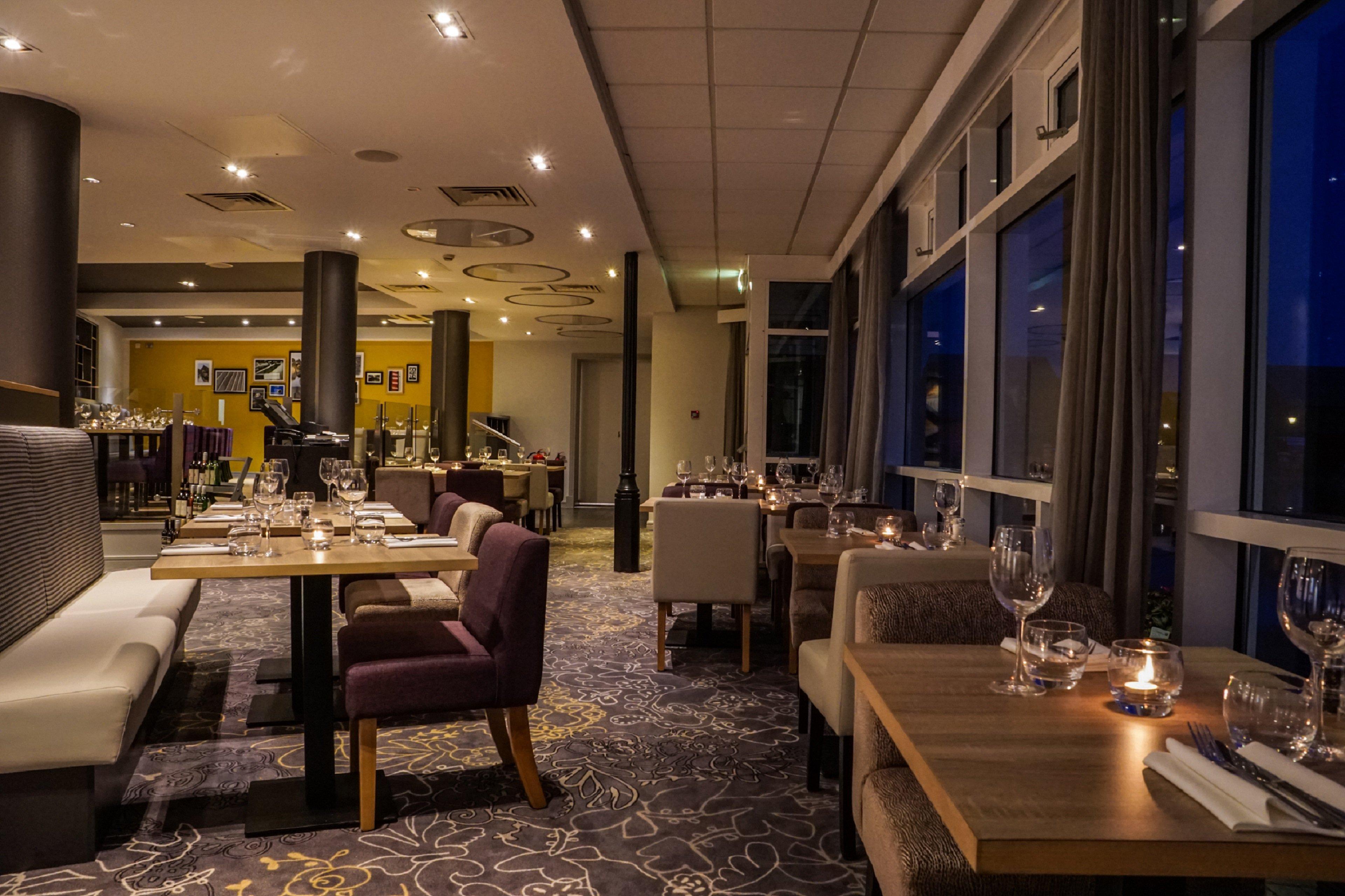 Holiday Inn Ellesmere Port/Cheshire Oaks By Ihg Eksteriør billede